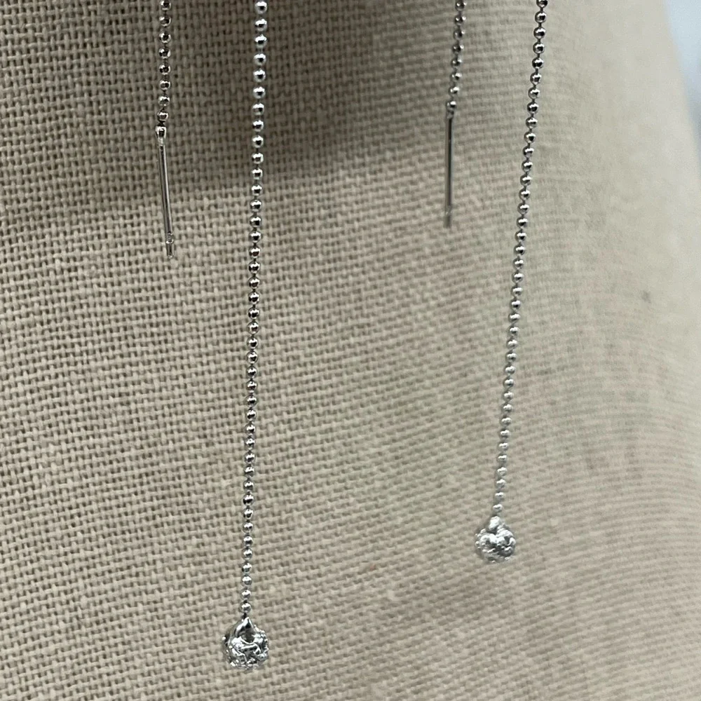 Vintage Platinum-Plated Threader Earrings Lightweight Dangle